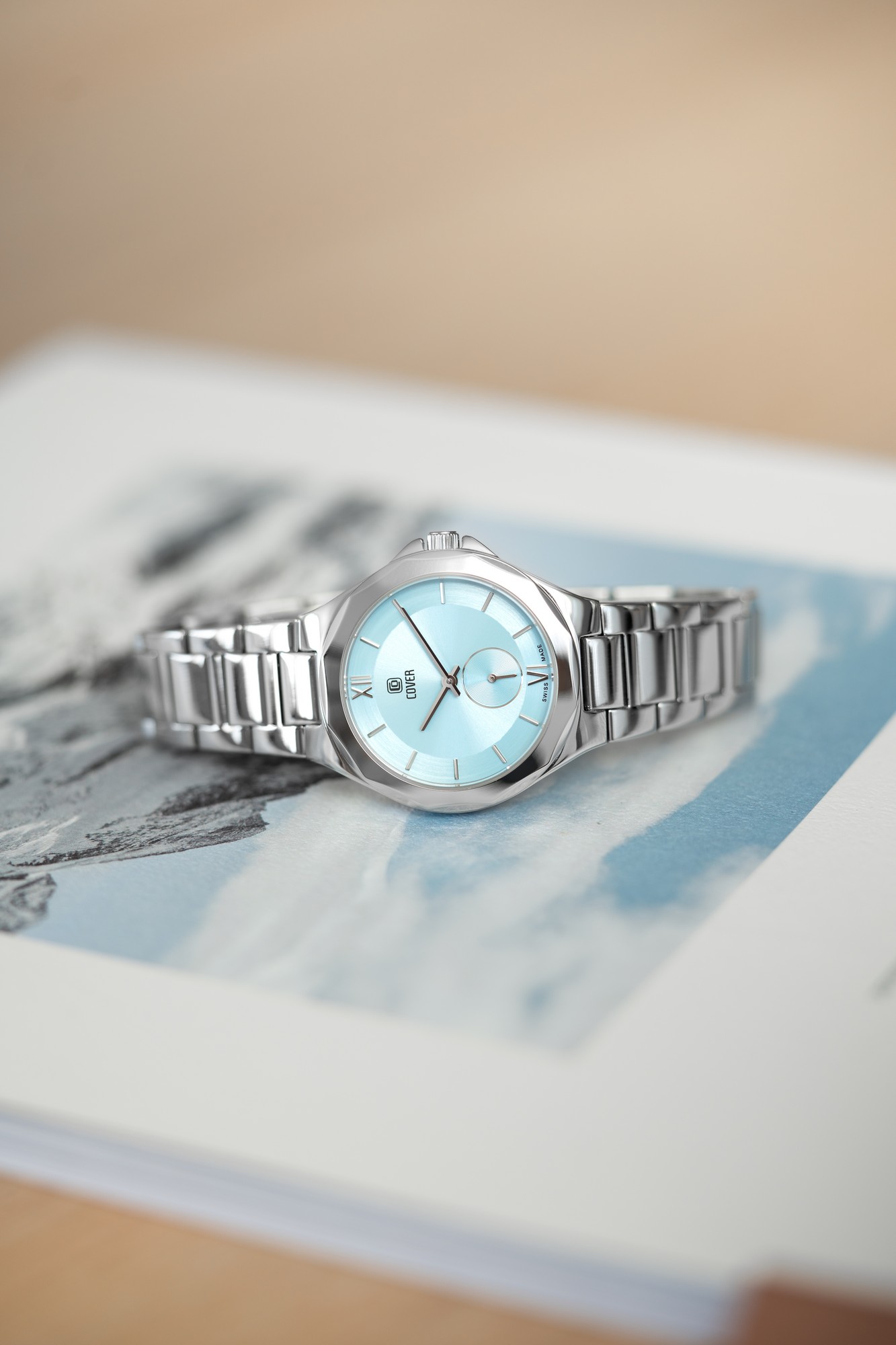 COVER  Женские швейцарские часы, кварцевый механизм, сталь, 32 мм