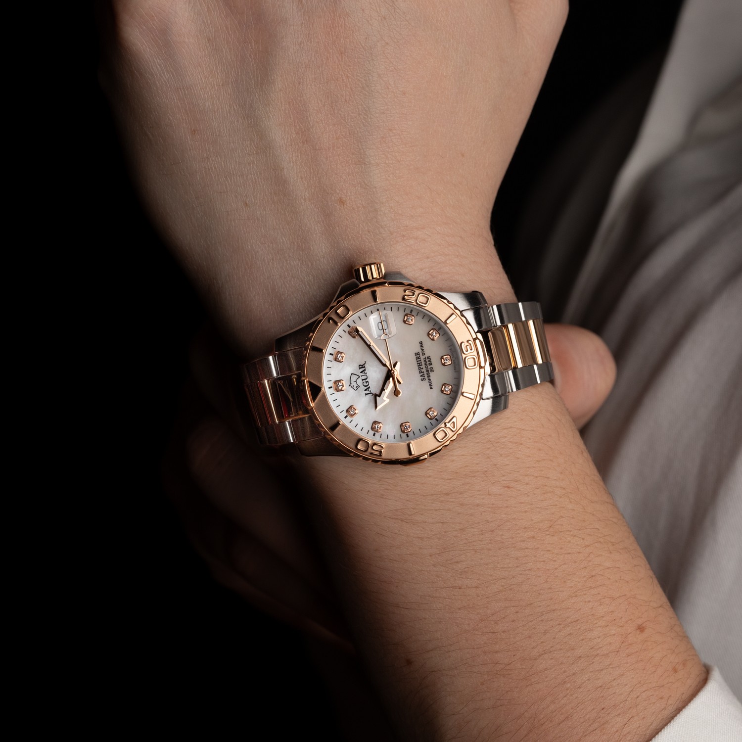 JAGUAR  Женские швейцарские часы, кварцевый механизм, сталь с покрытием, 34 мм